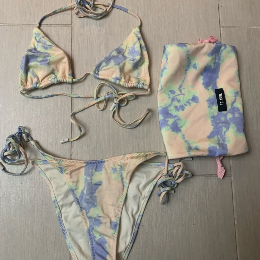 Triangl Avah Tie Dye Bikini Set